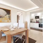 Eden Apartment *